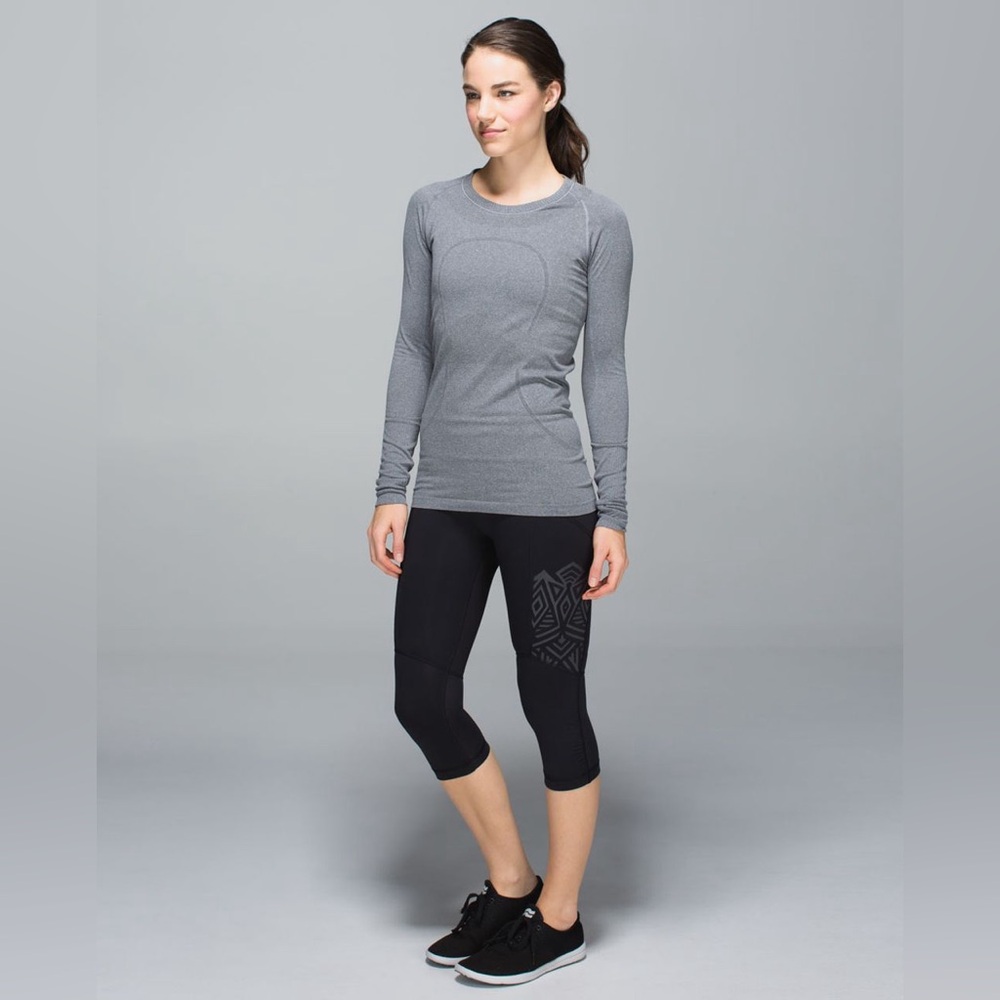 ◾️Lululemon Stash It Crop Capri Workout Legging Black